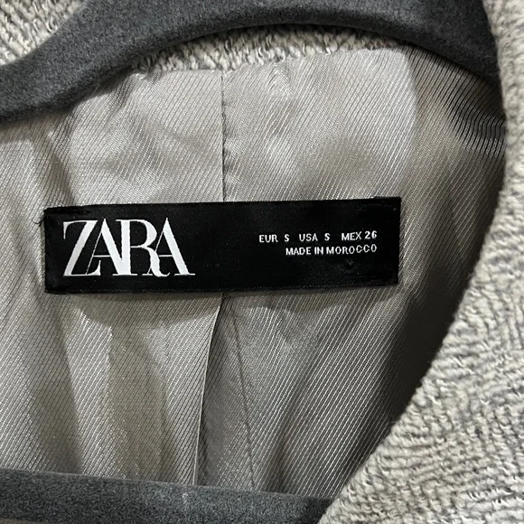 Zara Basic Women's Light Gray Herringbone Pea Coat-Size Small - Picture 2 of 9